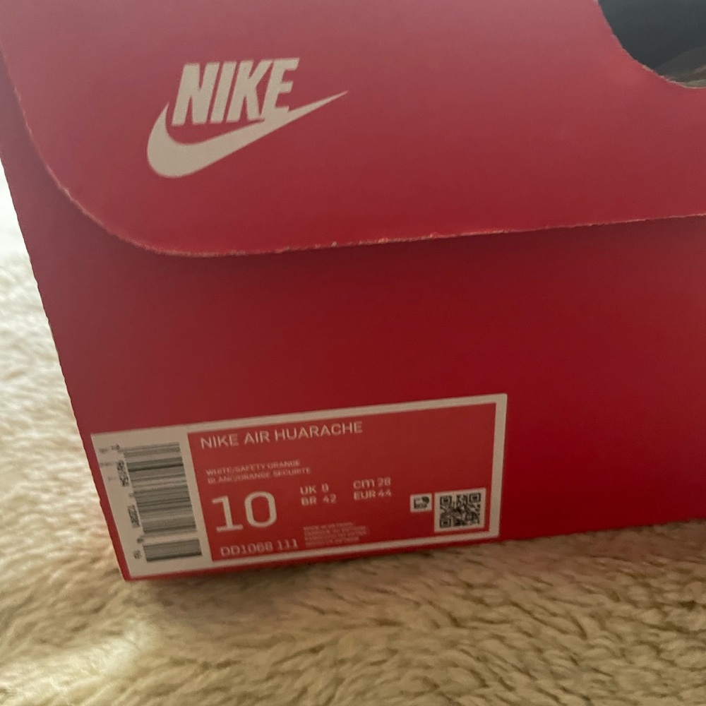 NikeAir Huarache Miami Dolphins Colorway wore ONLY ONCE size10 perfect condition